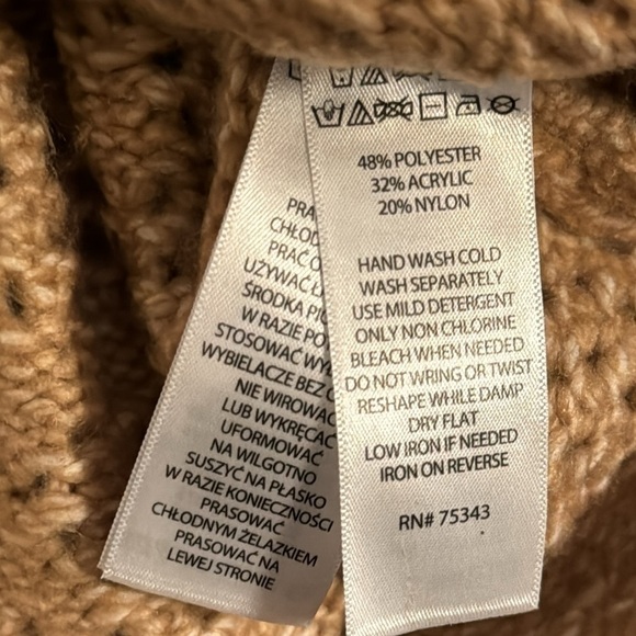 Joie buttoned down sweater cardigan soft knitted Sz XS new - Picture 8 of 9